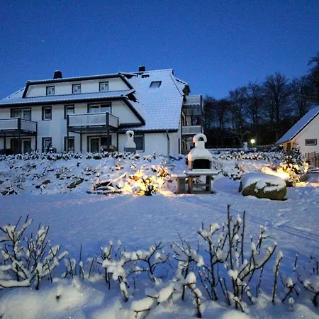 Kuestenwaldhaus Arielle Apartamento Koserow